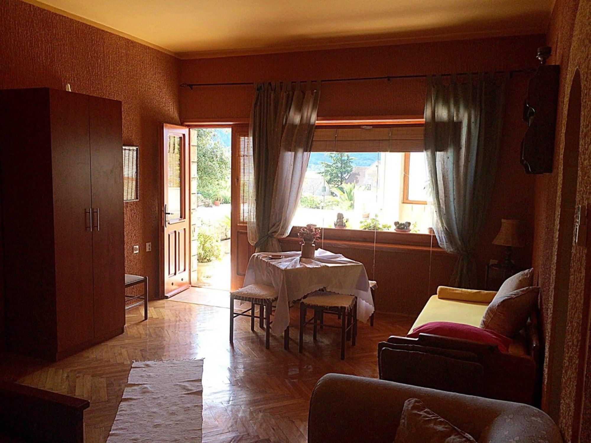 Apartments Nikcevic Kotor Bagian luar foto